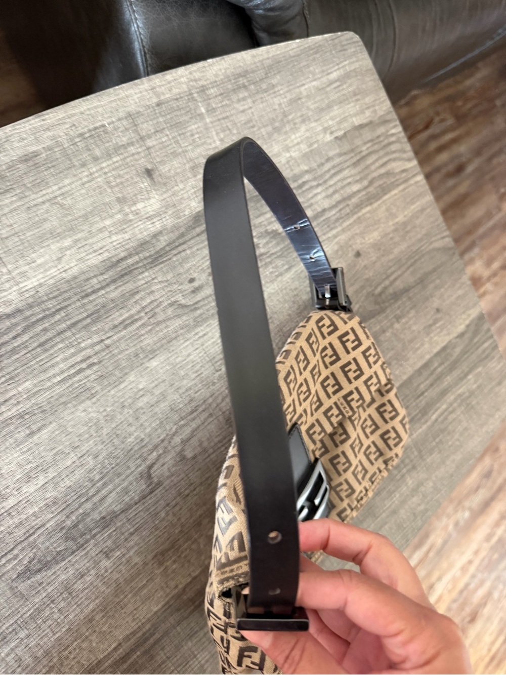 Fendi Brown & Black FF Logo Baguette Shoulder Bag - Picture 13 of 16